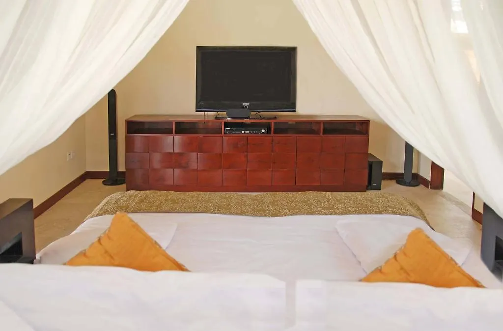 Villa Santi Seminyak 0*,